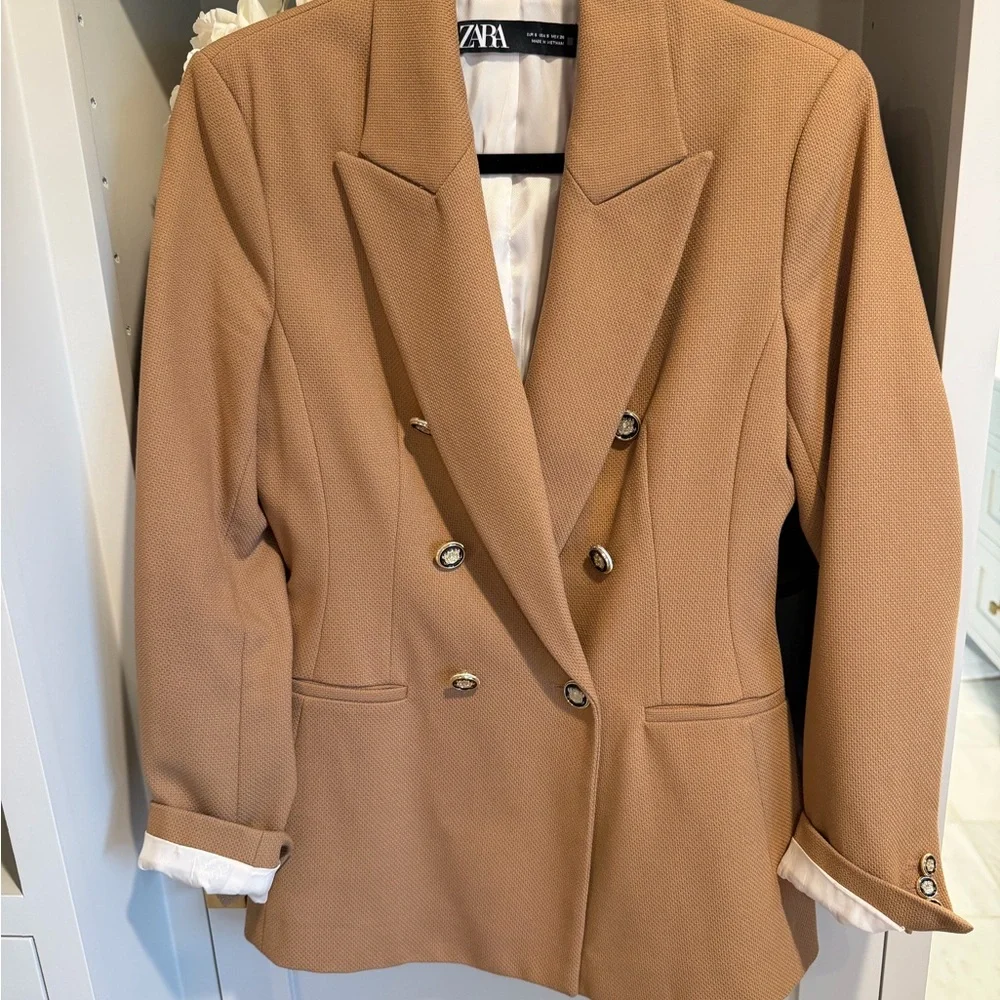 Zara Women's Camel Double-Breasted Blazer - Picture 1 of 4